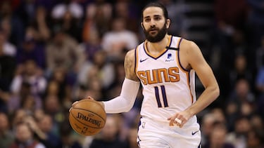 PHOENIX, ARIZONA - JANUARY 20: Ricky Rubio #11 of the Phoenix Suns handles the ball against the San Antonio Spurs during the NBA game at Talking Stick Resort Arena on January 20, 2020 in Phoenix, Arizona. The Spurs defeated the Suns 120-118. NOTE TO USER: