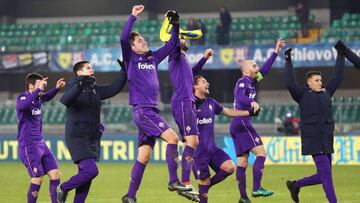 Fiorentina mantiene el ritmo, Salcedo se quedó en la banca