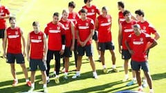 Otra intensa mañana de trabajo para el Atlético bajo el sol