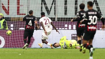 Sorpresa: el Torino elimina al Milan jugando con 10