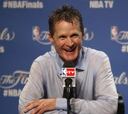 Steve Kerr, primer técnico novato campeón desde Pat Riley (1982)