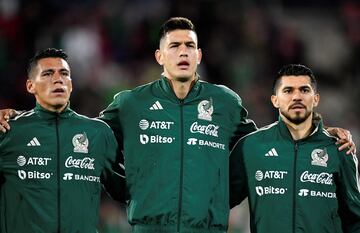 (From L) Mexico's defender Hector Moreno, Mexico's defender Cesar Montes and Mexico's forward Henry Martin pose for a photograph prior the friendly football match between Mexico and Sweden, at the Montilivi stadium in Girona on November 16, 2022. (Photo by Pau BARRENA / AFP)