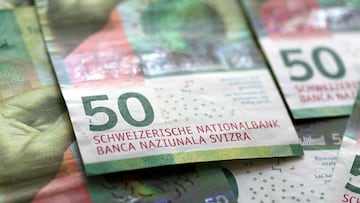¿Helicóptero del dinero? La propuesta suiza para regalar 7.500 francos a cada ciudadano.