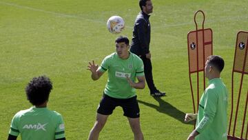 01/04/22 ELCHE ENTRENAMIENTO 
 DIEGO GONZALEZ 