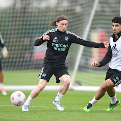 Oficial: Marcelo Flores es jugador del Real Oviedo