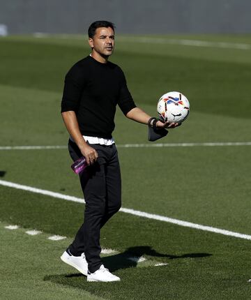 M¨ªchel S¨¢nchez, entrenador del Huesca.