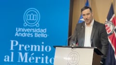 Bravo vuelve a la universidad y recibe una ovación por este discurso sobre su papá y Colo Colo: “Nunca te olvides...”