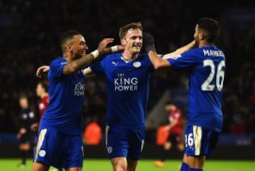 La campaña heróica del Leicester City en 30 imágenes