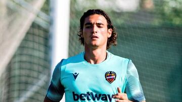 Paco López recluta a Alfredo Pedraza