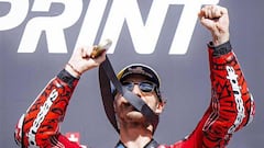 Bagnaia en el podio del esprint de Assen.