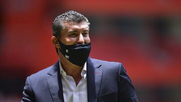 Chepo de la Torre: "Tendría que tomar un curso intensivo para dirigir en femenil"