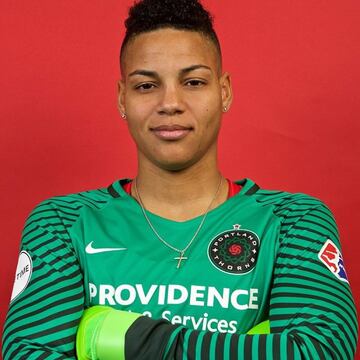 Franch es una de las mejores porteras de la NWSL, y en 2018 fue elegida como la mejor del año, jugó la final de la NWSL junto a Portland, pero ante un Courage que no perdonaba, perdieron la oportunidad de refrendar su título, aún no ha debutado con el conjunto de las Barras y las Estrellas, pero ha sido llamada por Jill Ellis en varias ocasiones.