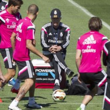 Objetivo madridista: alargar la Liga y sobrevivir a Cornellà