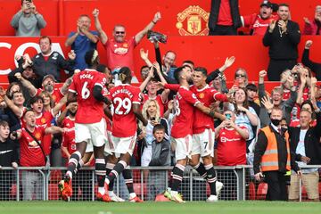 El delantero portugués aprovechó un rechace dentro del área e inauguró el marcador en Old Trafford.