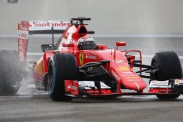 Kimi Raikkonen durante el test de neumáticos mojados.