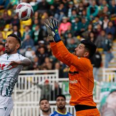 Un ex Colo Colo inaugura el mercado de la Primera B