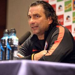 Pizzi: "El clima y sus jugadores juegan a favor de Colombia"