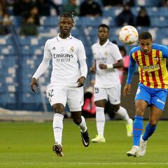 Camavinga tropieza de nuevo