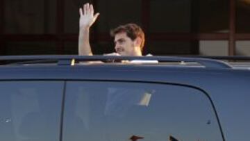 Casillas, a su llegada a Oporto.