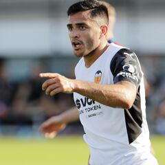 Maxi Gómez apurará el mercado para salir del Valencia