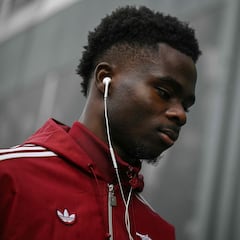 Is Bukayo Saka injured? Why is he not playing against Leeds?