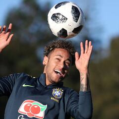 Neymar empieza a ser 'aceptado' por los jugadores del Real Madrid