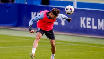 27/3/24 ENTRENAMIENTO DE PUERTAS ABIERTAS DEL RCD ESPANYOL
PUADO