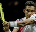 Auger-Aliassime estrena su palmarés ante Tsitsipas
