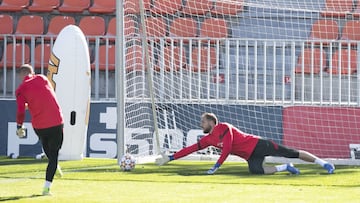 Oblak, en un entrenamiento.