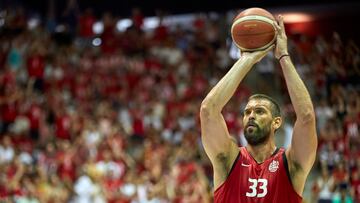 A pesar de que sus inicios fueron en el FC Barcelona desde el a?o 2003 hasta 2006, Marc Gasol estuvo dos a?os en el Akasvayu Girona antes de cruzar el charco. Su paso por la NBA se resume en los siguientes equipos: Memphis Girzzlies, Toronto Raptors y Los ?ngeles Lakers. En el a?o 2021 se hizo oficial de nuevo su incorporaci¨®n como jugador del B¨¤squet Girona y esa misma temporada el equipo ha conseguido el ascenso a la Liga ACB tras vencer al Movistar Estudiantes por 66-60.