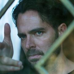 ¿Quién es Manolo Cardona? Alex en 'Quién Mató a Sara', la serie que arrasa en Netflix