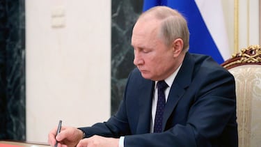 Dónde veranea Putin y por qué suele elegir España como destino oculto