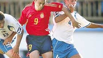 <b>GOLEADOR. </b>Sergio García inauguró el marcador.