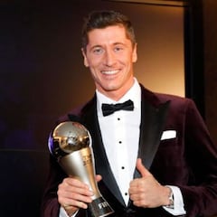 ¡Lewandowski gana a Messi!