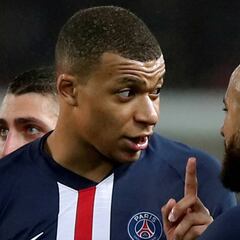Mbappé sólo renovaría con una cláusula 'pro Real Madrid'