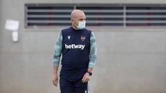 23/09/20
 LEVANTE UD
 CIUDAD DEPORTIVA BU&bdquo;OL
 ENTRENAMIENTO
 PACO LOPEZ
 
 
 
 
 
 
 
 
 
 
 
 
 
 
 
 
 
 
 
 
 
 
 
 
 
 
 
 