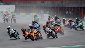 La salida de Moto3 en Termas de Río Hondo.