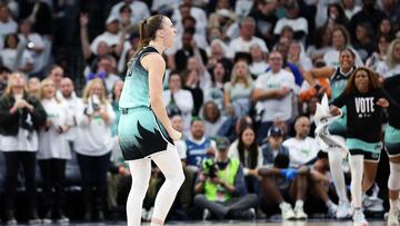 Un hist車rico triple de Ionescu deja a las Liberty a un paso del anillo