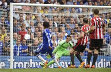 El Chelsea se impuso ante el Sunderland y celebró su título como campeón de la Premier. 