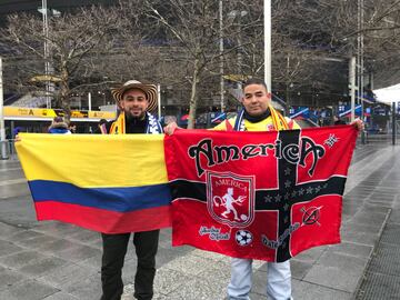 Los aficionados acompañan a Colombia para el partido amistoso ante Francia