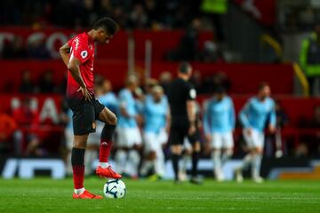 Manchester United y Manchester City se enfrentaron en la jornada por la Premier League. El partido terminó 2-0 a favor del equipo dirigido por Pep Guardiola. 