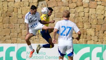 UD Las Palmas-Como 197.
Marbella Football Center.