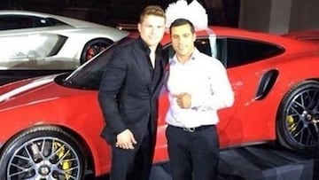 Canelo y su pasión por los autos