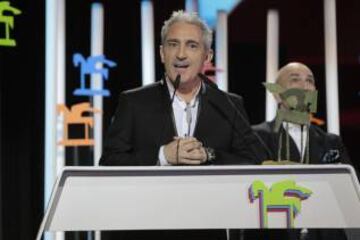 Jon Sistiaga en los Premios Ondas para recoger el galardón a Mejor programa de actualidad o cobertura especial.