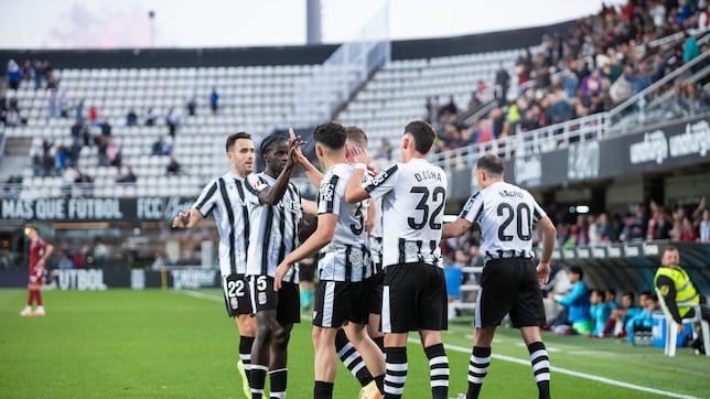 Luna rompió la sequía del Cartagonova