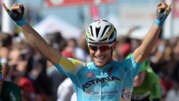  Andrea Guardini celebrando la victoria