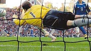 <b>SUSTO Y TRAGEDIA. </b>Se las prometía felices la República Checa, pero los griegos empezaron por ponerles en apuros y acabaron rematándoles.