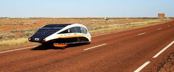 "Stella Vie" de Solar Team Eindhoven, de Holanda. 