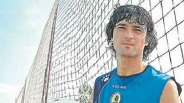 <b> SE ESTRENA. </b>Tote vuelve al once inicial tras cumplir un partido de sanción ante el Xerez.