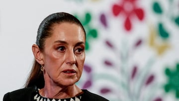 FILE PHOTO: Mexico's President Claudia Sheinbaum looks on at the National Palace, in Mexico City, Mexico January 21, 2025. REUTERS/Henry Romero/File Photo